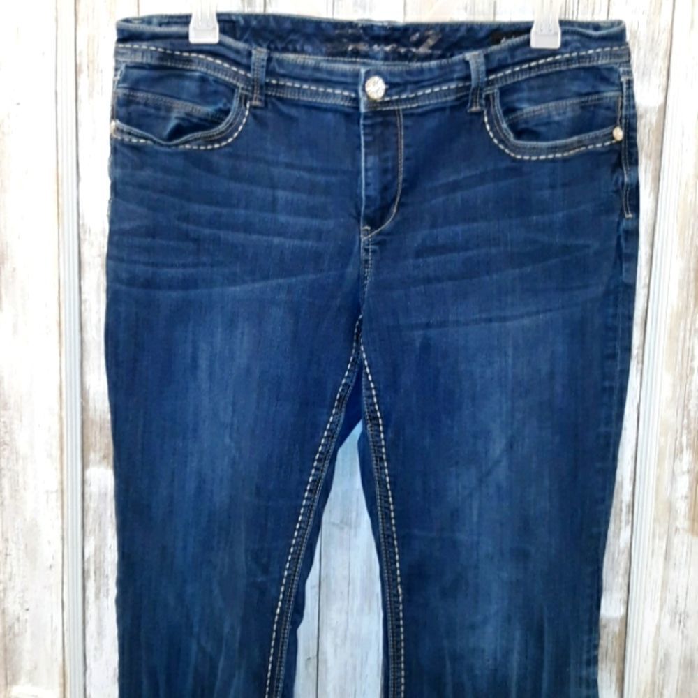 Seven Luxy bootcut jeans size 20